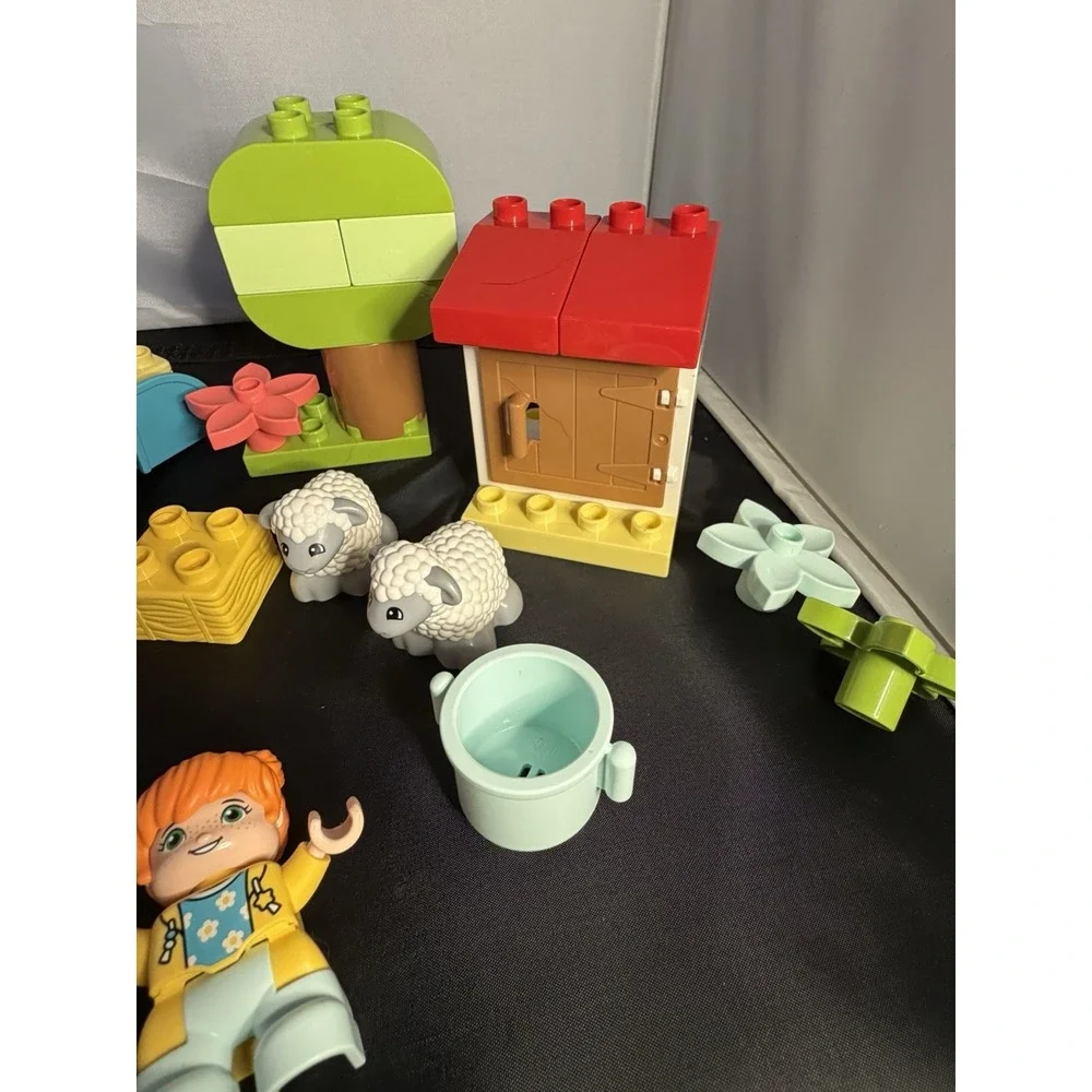 LEGO DUPLO Town Farm Tractor & Animal Care 10950 Farm Set